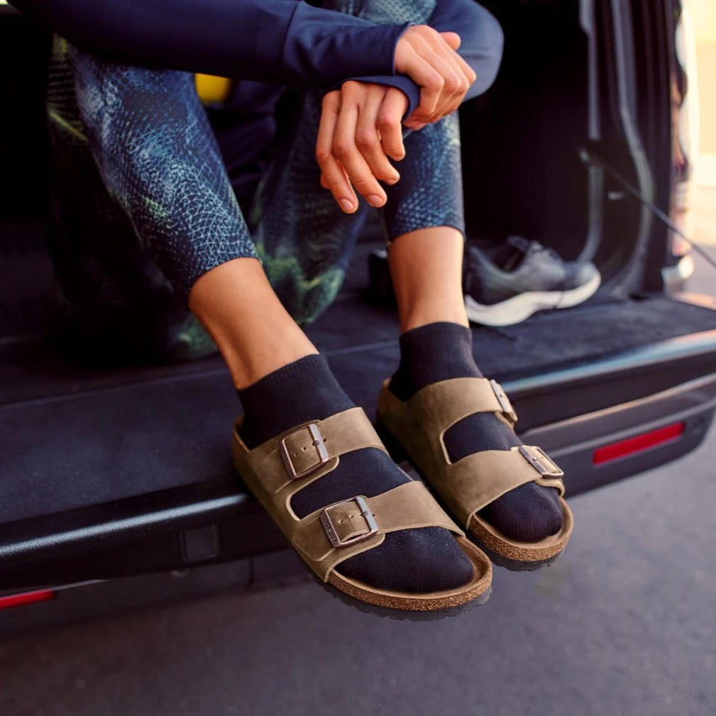 Birkenstock Arizona Oiled Leather Tobacco Brown Sandals - Image 3