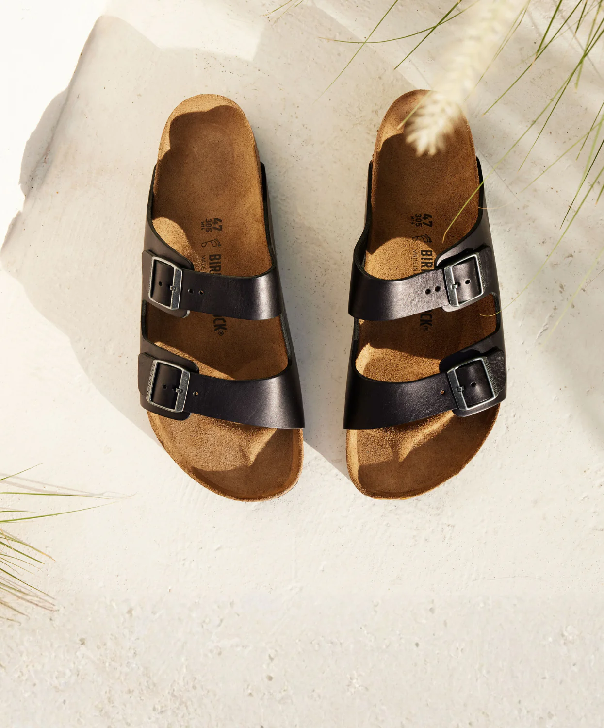 Birkenstock Arizona Vintage Leather Wood Black Sandals - Image 2