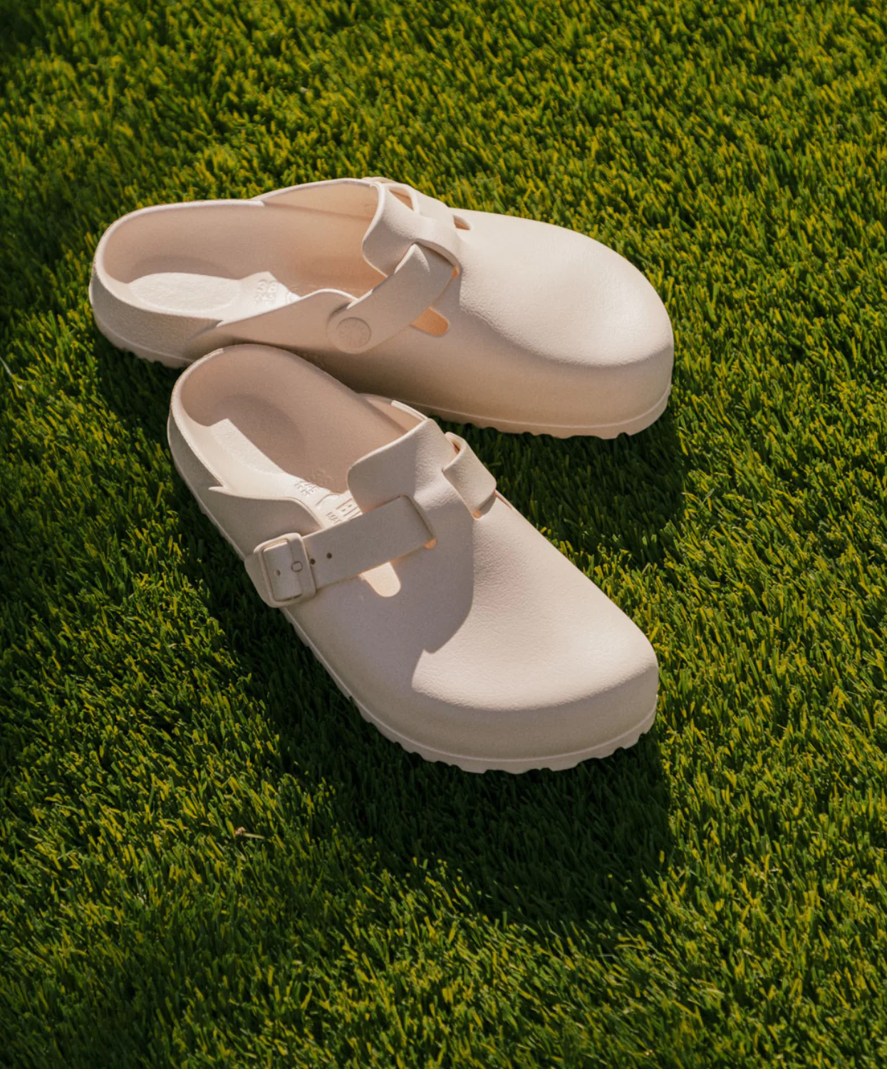 Birkenstock Boston EVA Light Rose Clogs - Image 3