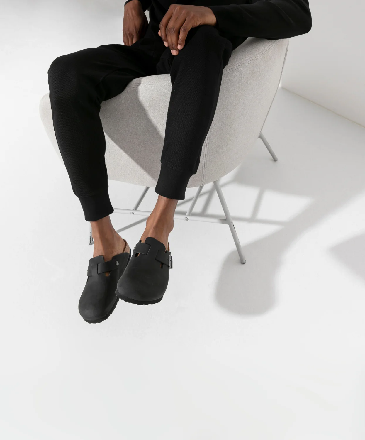 Birkenstock Boston Oiled Leather Black Clogs - Image 3