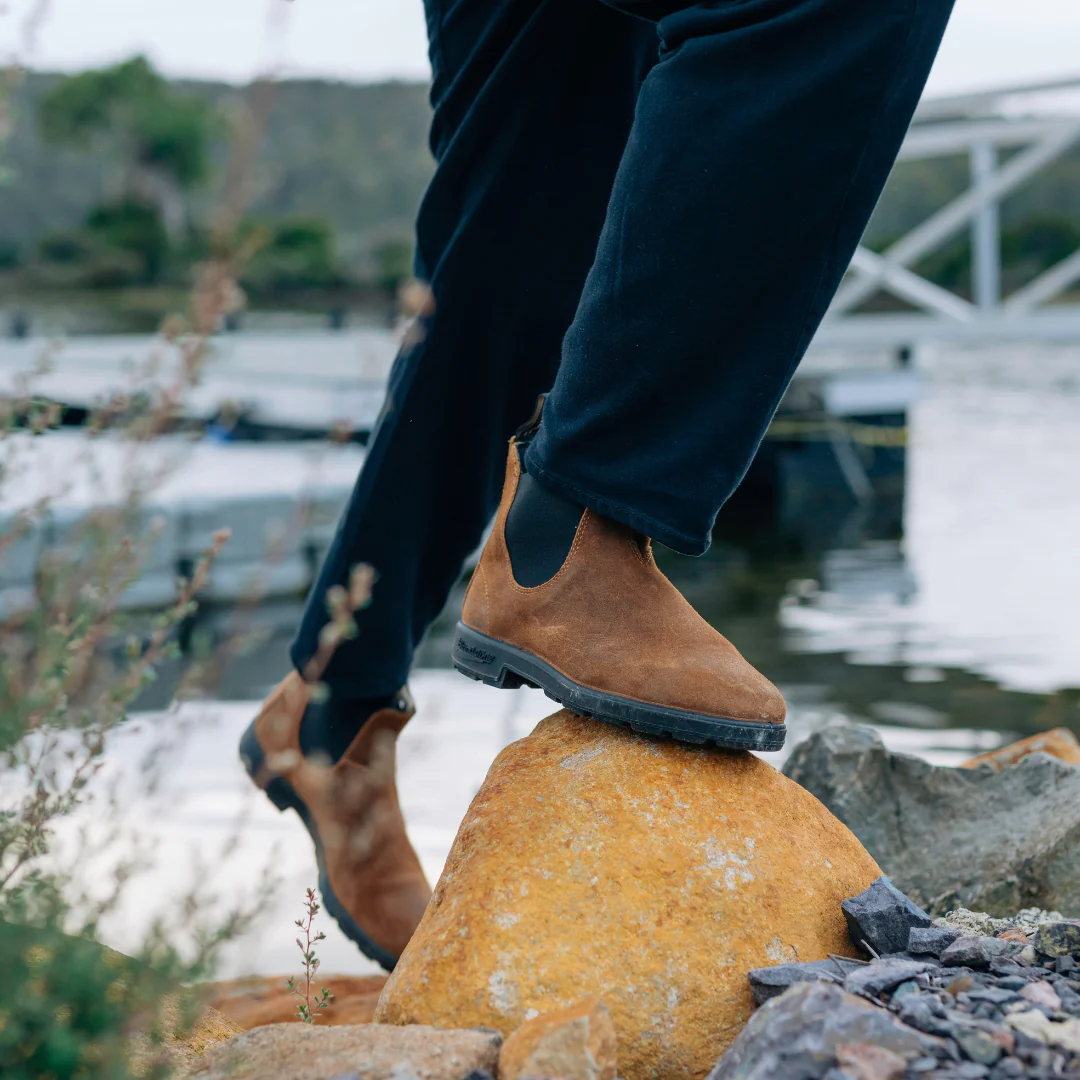 Blundstone 1911 Tobacco Brown Unisex Suede Boots - Image 3