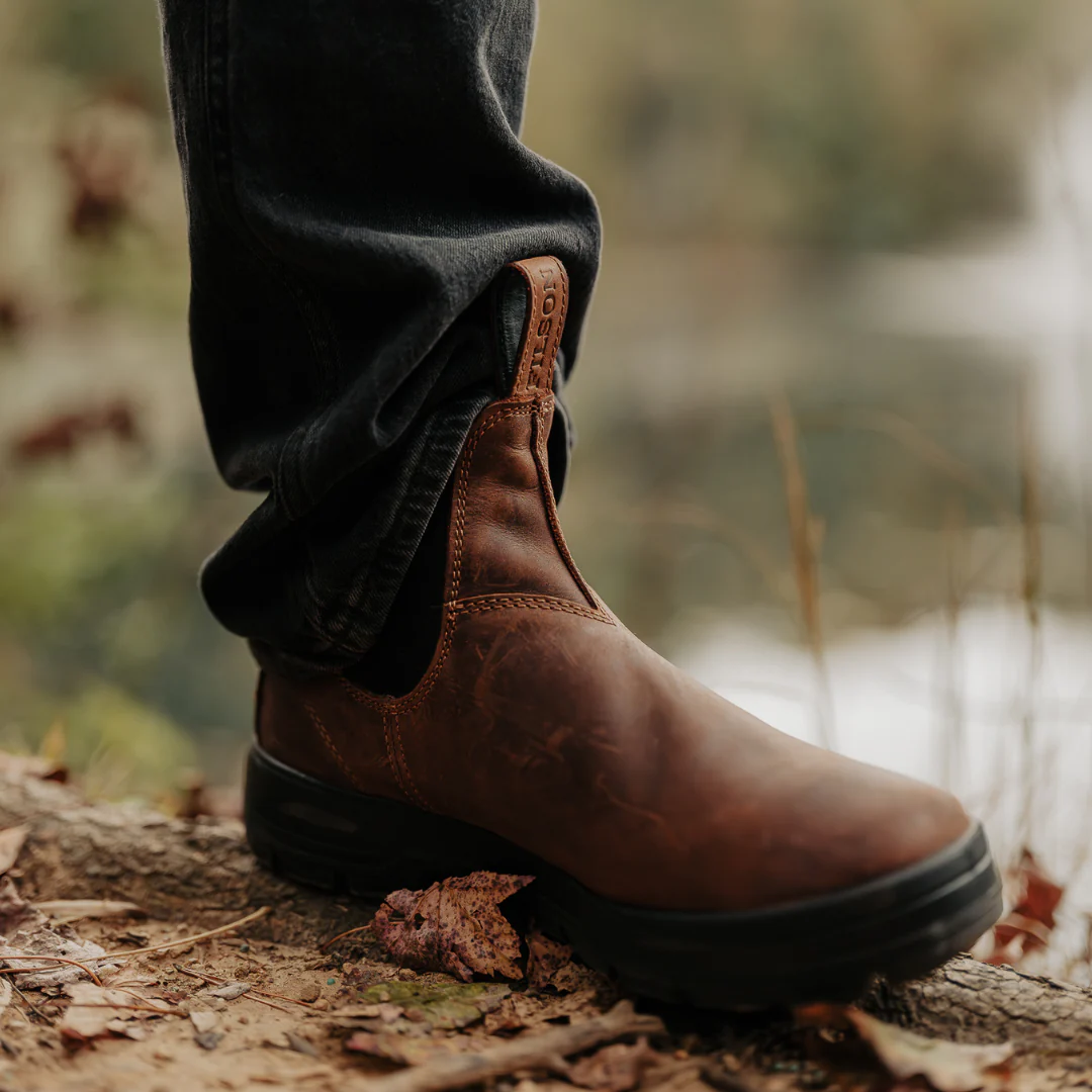 Blundstone x Filson Water-Resistant Oiled Waxed Nubuck Boot Teak - Image 2