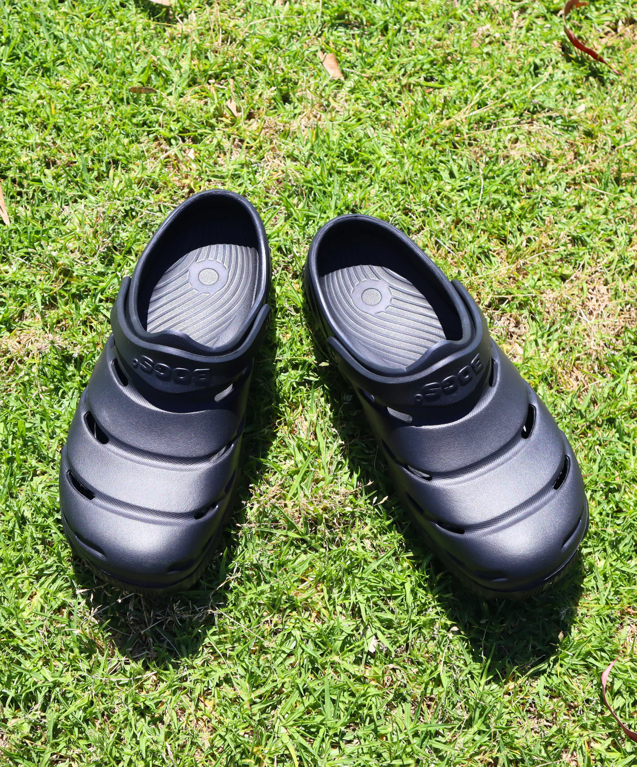 Bogs Boga Black Unisex Clog - Image 5