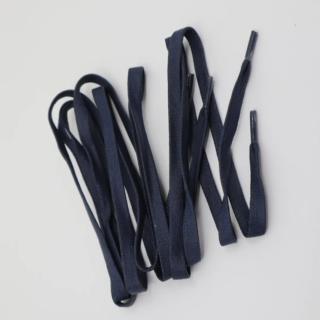 Bstore Waxed Flat 120cm Navy Blue Laces - Image 2