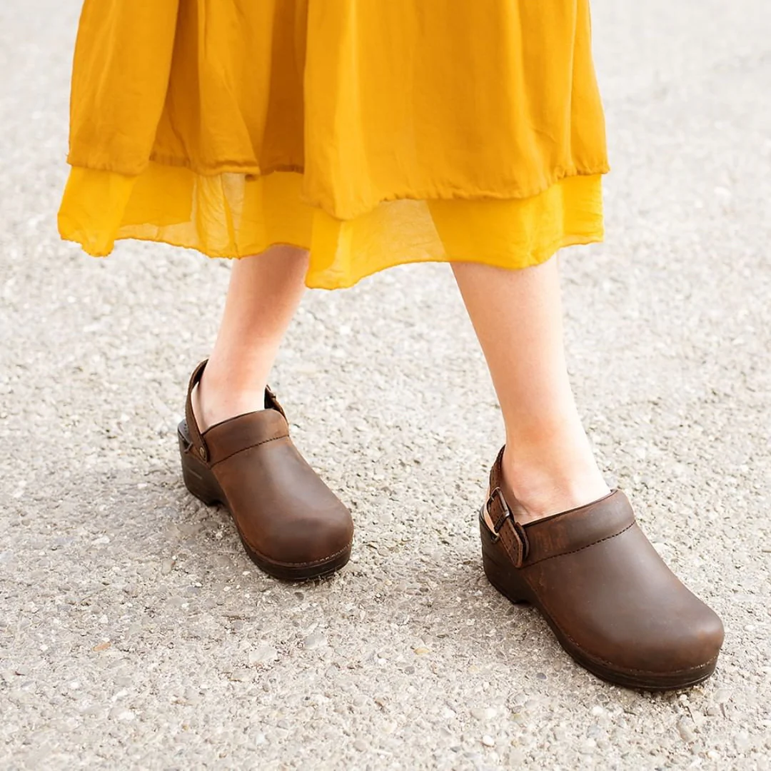 Dansko Ingrid Antique Brown/Black Oiled Clog - Image 3