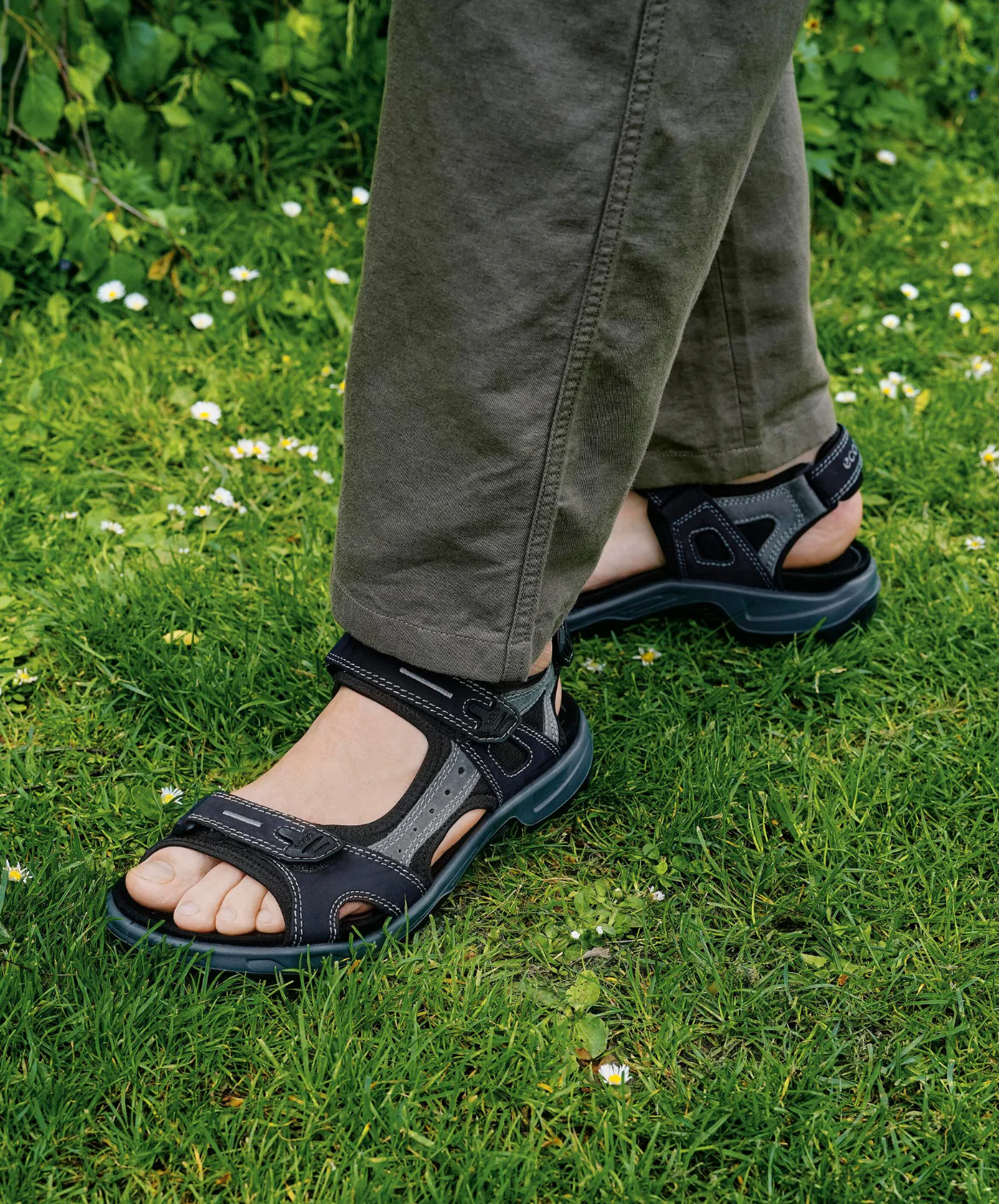 Ecco Offroad Mens Sandal Marine - Image 6