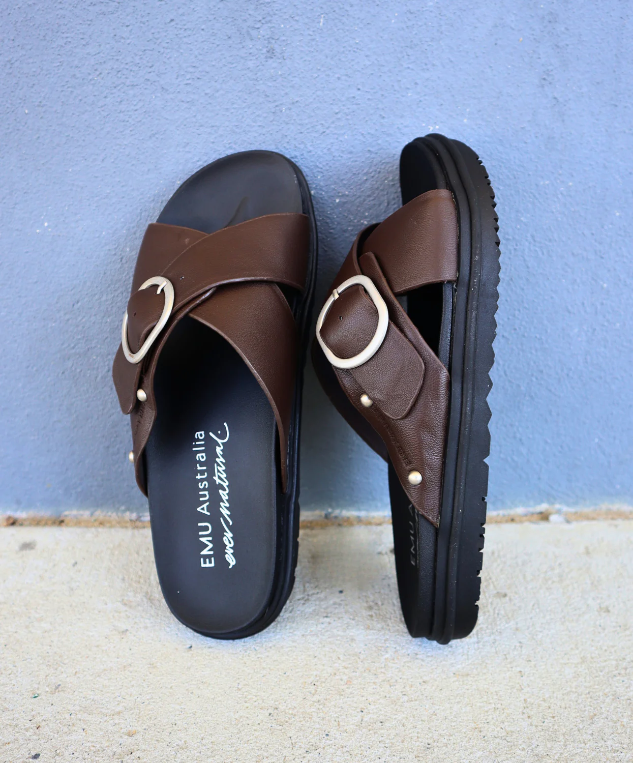 EMU Ebony Leather Slides Brown - Image 6
