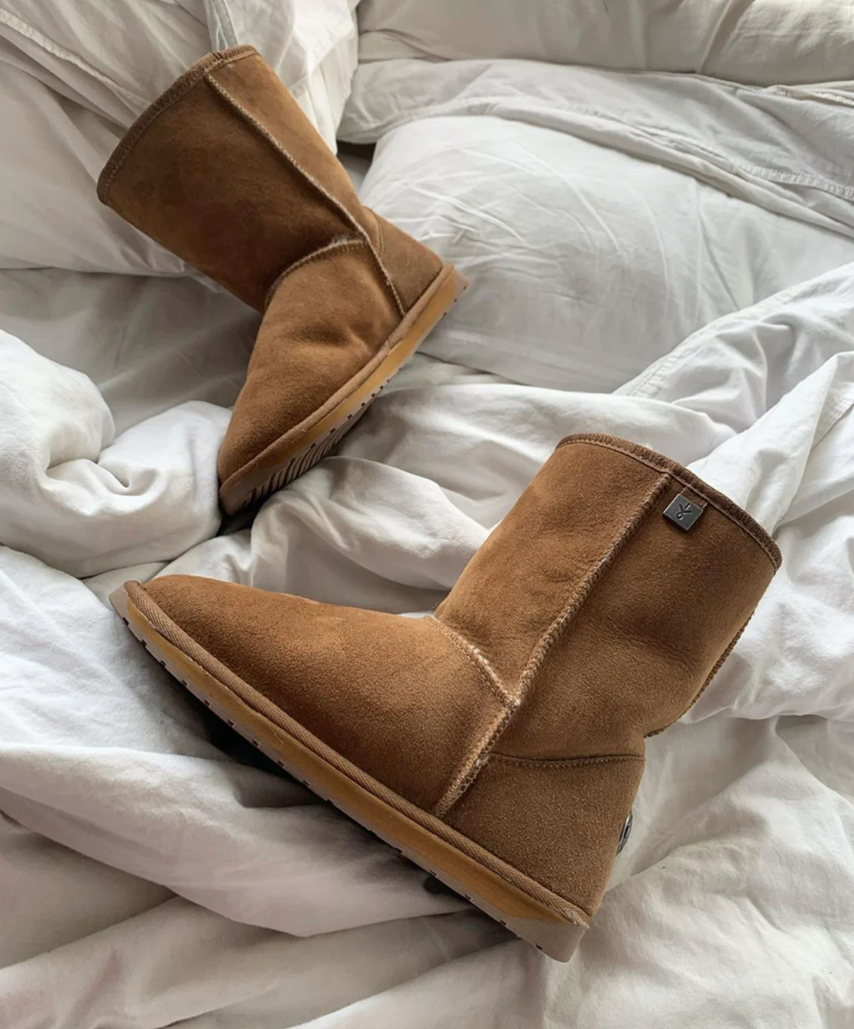 EMU Platinum Stinger Lo Chestnut Sheepskin Boots - Image 6