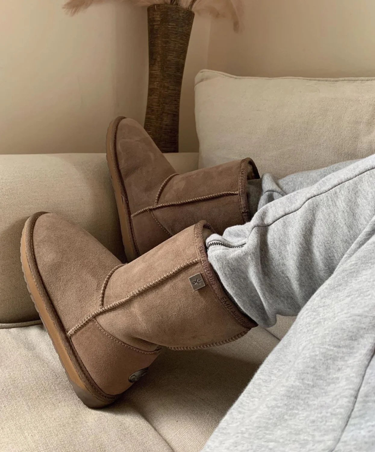 EMU Platinum Stinger Lo Mushroom Sheepskin Boots - Image 3