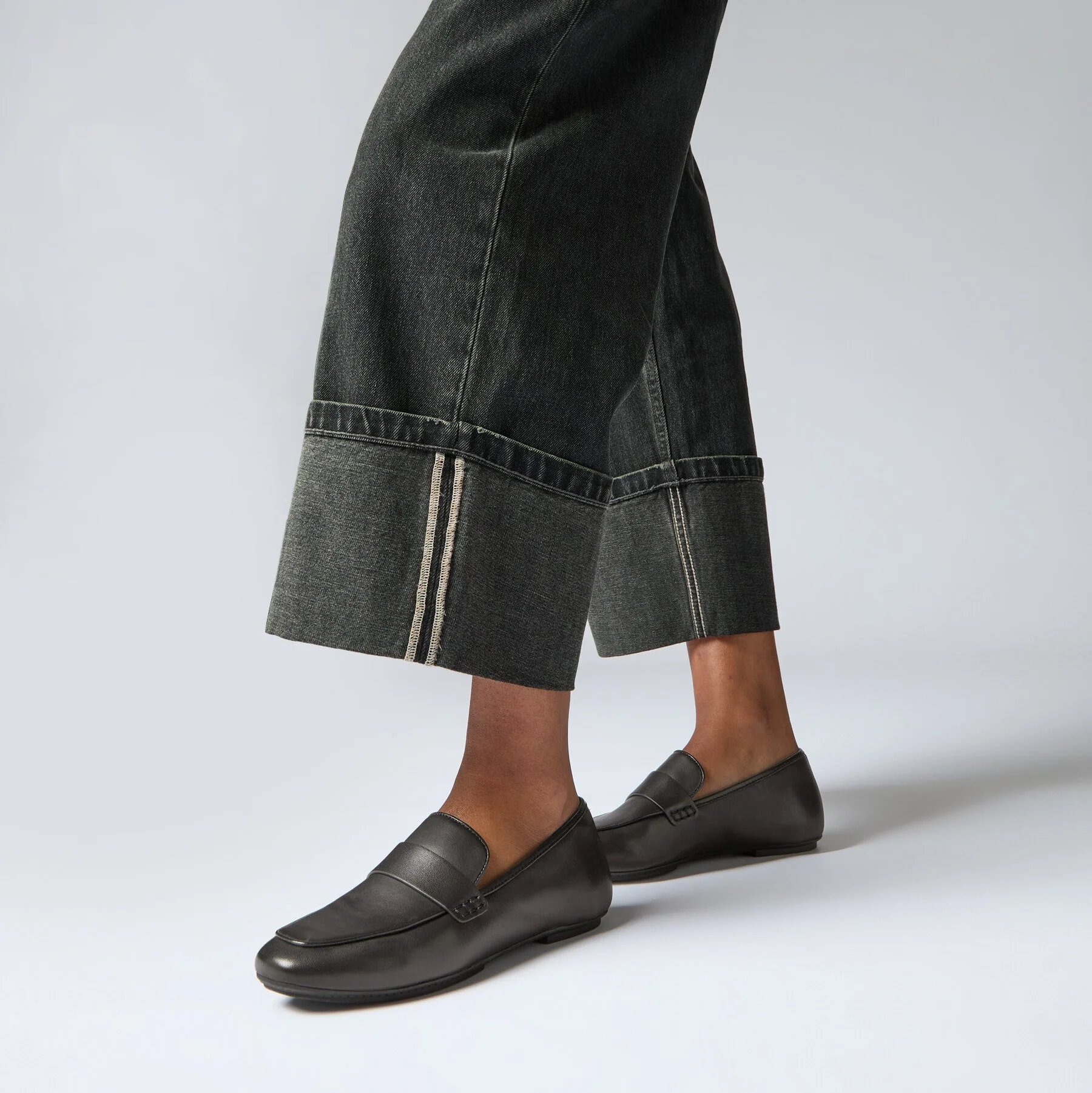 Fitflop Delicato Soft Leather Loafers Black - Image 2