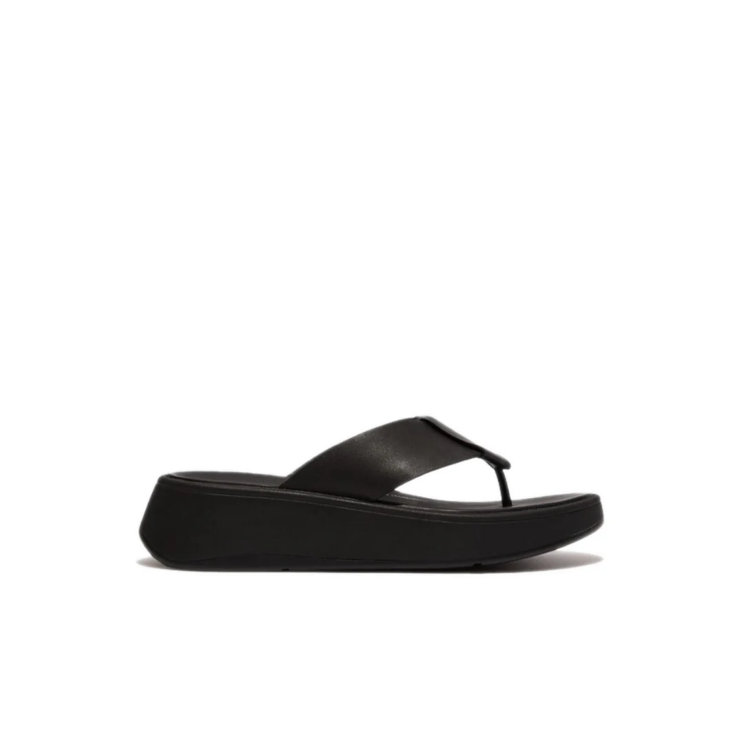 FitFlop F-mode Folded-Leather Flatfrom Toe-Post Sandals Black