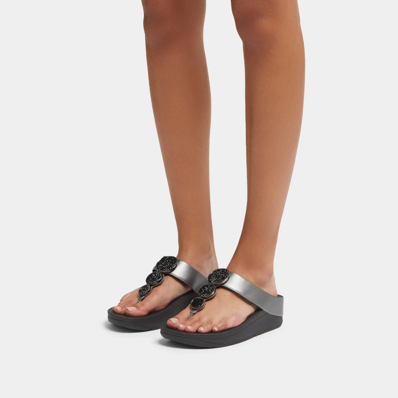 Fitflop Halo Bead Circle Metallic Toe Post Black - Image 3