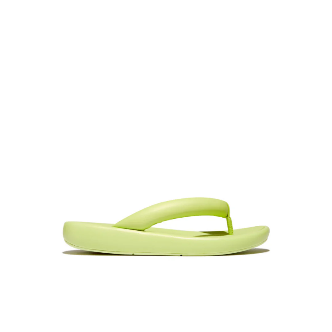 Fitflop IQushion D-Luxe x Roksanda Padded leather Flip Flops Lime
