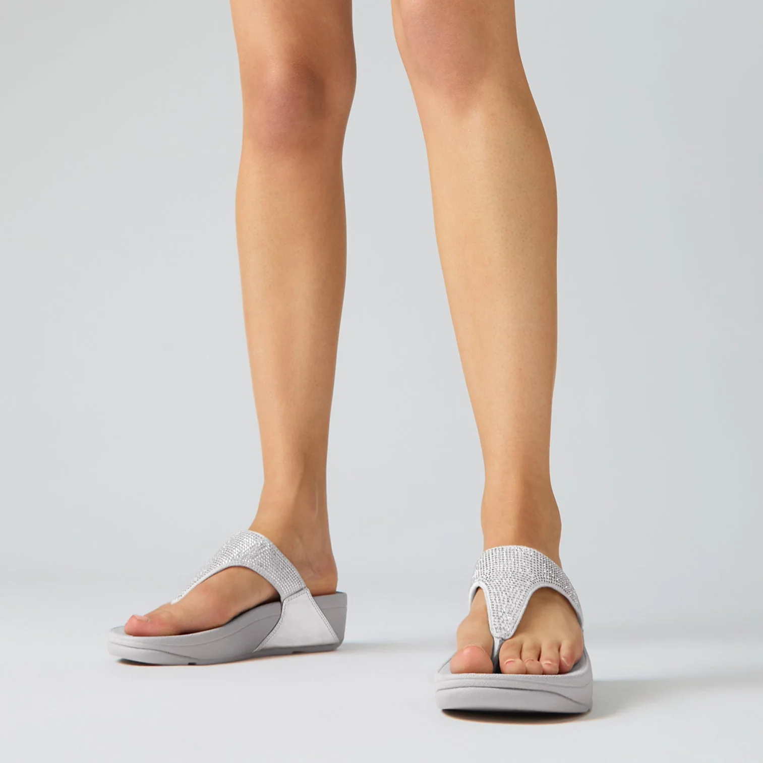 Fitflop Lulu Crystal Embelished Toe Post Silver - Image 2