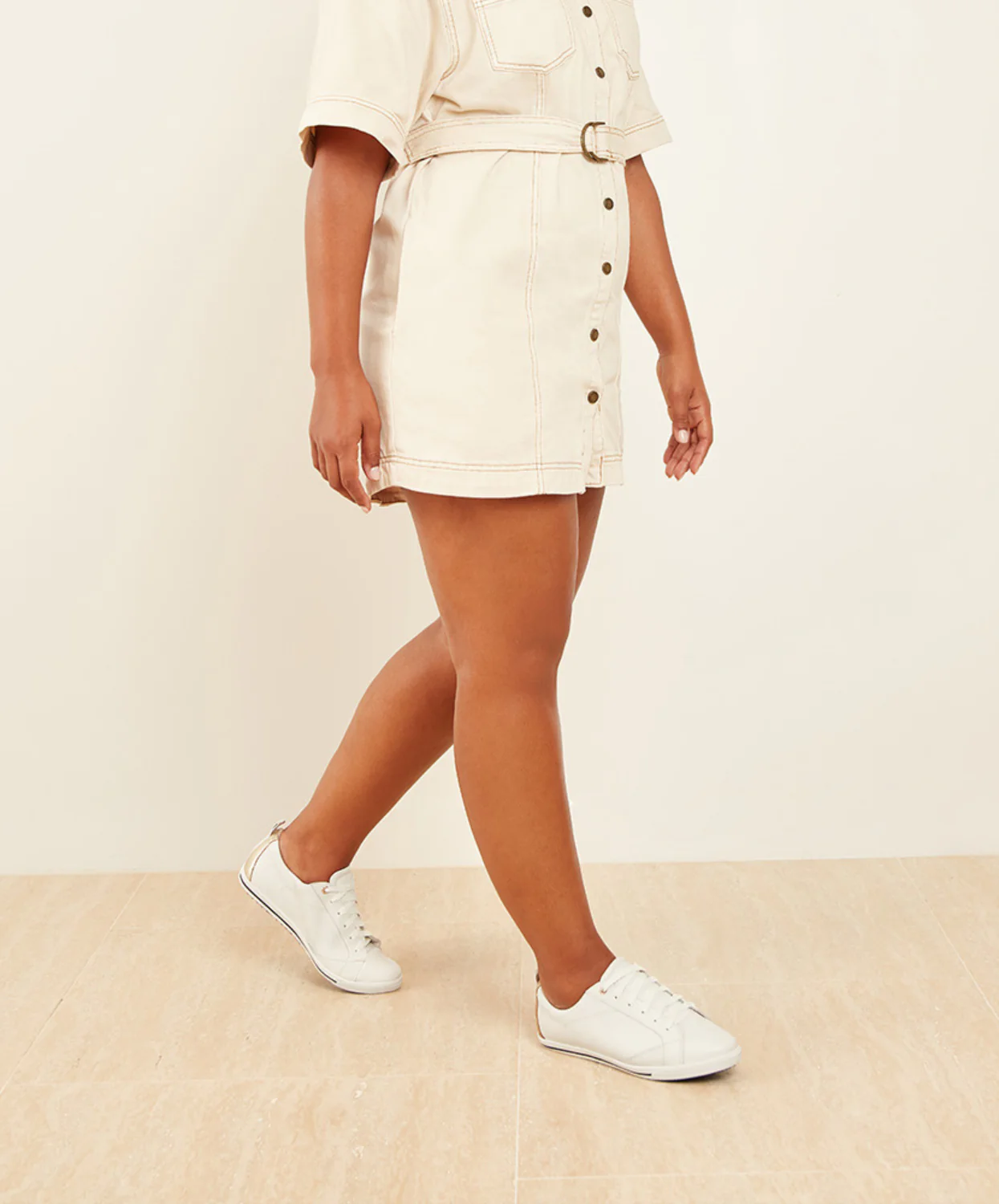 Frankie4 Asher White Gold Sneaker - Image 2