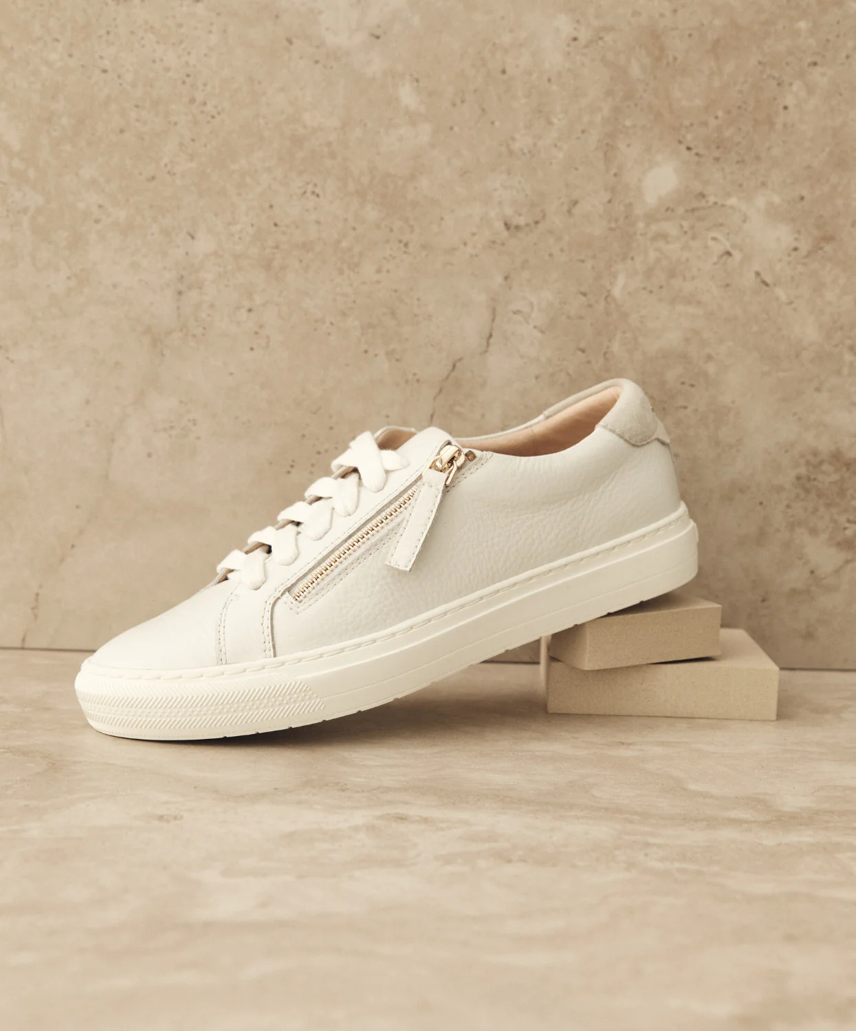 Frankie4 Billie White Tumble Sneakers - Image 3