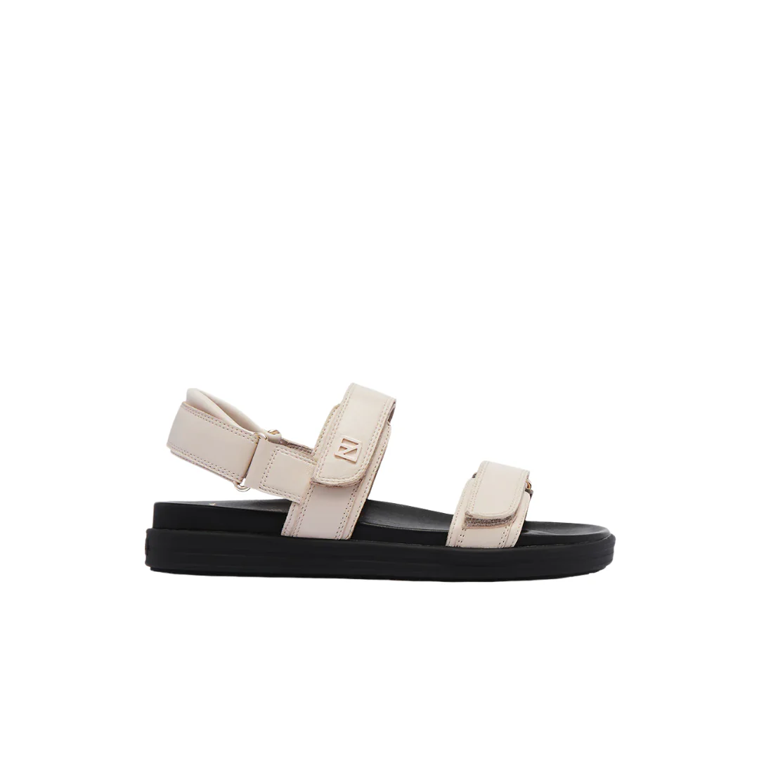 Frankie4 Rome Ecru Sandal