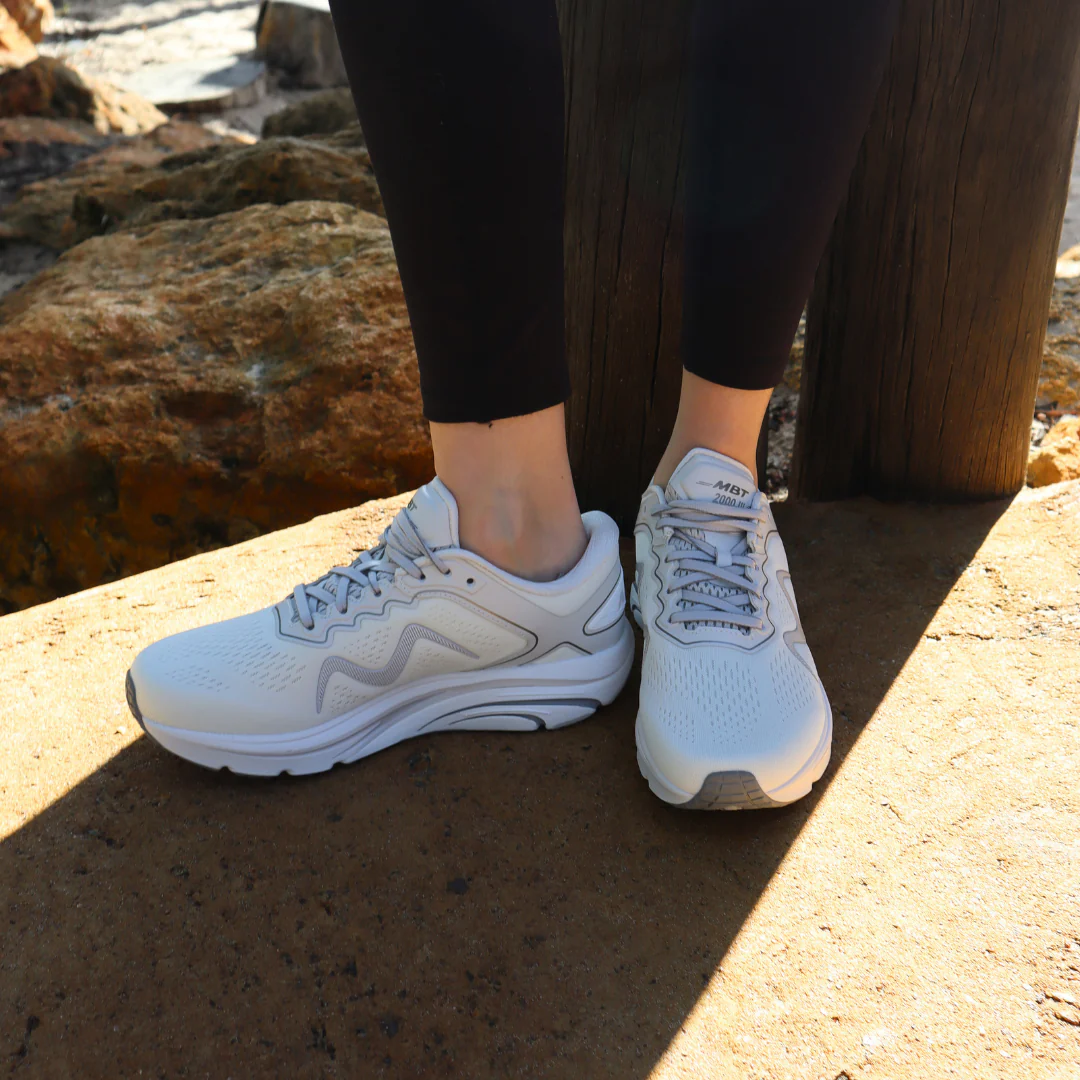 MBT MBT-2000 III White Womens Sneakers - Image 3